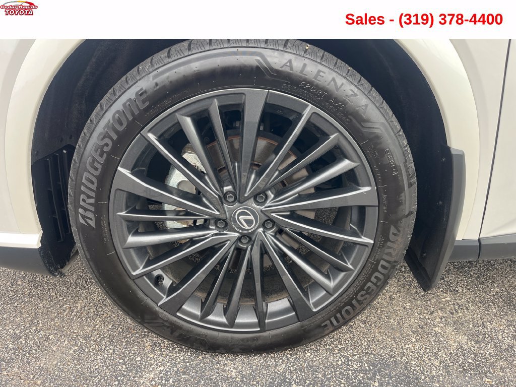 Used 2025 Lexus RX 350 Premium w/ Convenience Package AWD/4WD image 12