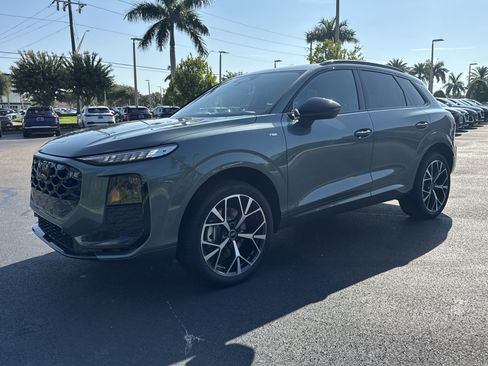 New 2026 Audi Q3 quattro 2.0T AWD/4WD image 6