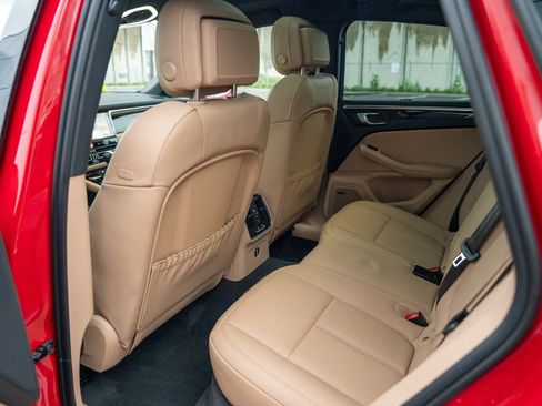 New 2026 Porsche Macan S image 23