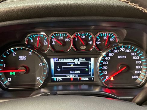 Used 2019 Chevrolet Silverado 2500 High Country w/ Duramax Plus Package image 21