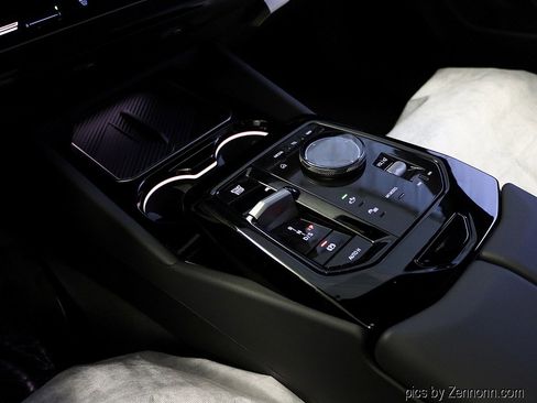 New 2026 BMW 530i xDrive image 25