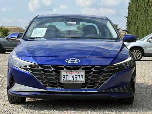 Used 2023 Hyundai Elantra Limited FWD image 8