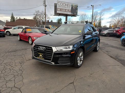 Used 2016 Audi Q3 2.0T Premium Plus w/ Technology Package image 2