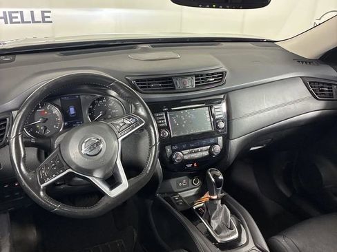 Used 2018 Nissan Rogue SL w/ Premium Package AWD/4WD image 25