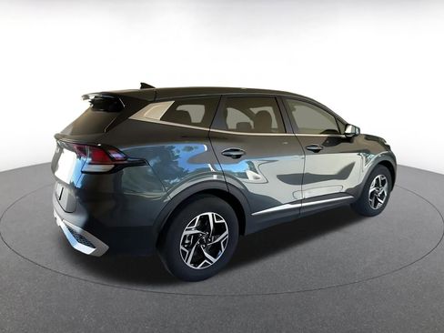 Used 2025 Kia Sportage LX image 15