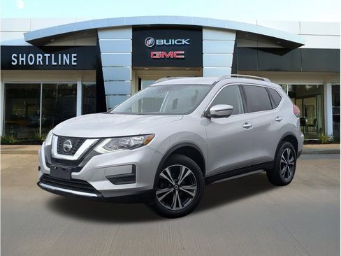 Used 2020 Nissan Rogue SV w/ Premium Package AWD/4WD image 8