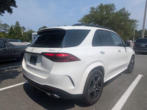 Certified 2026 Mercedes-Benz GLE 350 4MATIC image 3