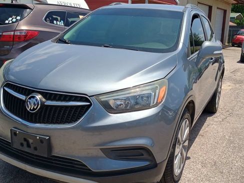 Used 2019 Buick Encore Preferred FWD image 1