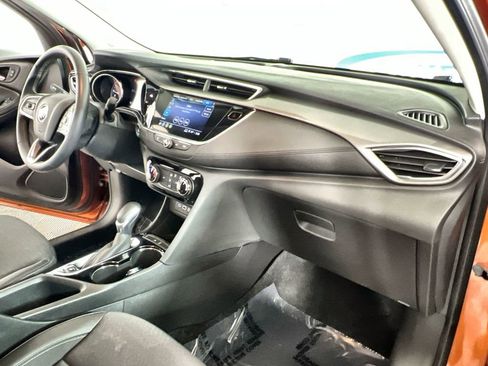 Certified 2023 Buick Encore GX Preferred FWD image 28