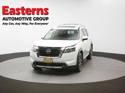 Used 2023 Nissan Pathfinder Platinum AWD/4WD image 58