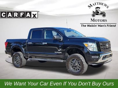Used 2021 Nissan Titan SV w/ SV Convenience Package