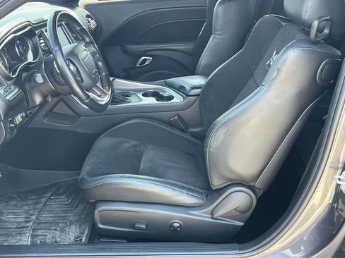 Used 2022 Dodge Challenger R/T Scat Pack RWD image 13