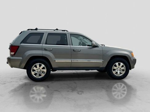 Used 2008 Jeep Grand Cherokee Limited w/ Trailer Tow Group IV AWD/4WD image 7