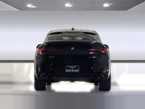 Used 2023 BMW X4 xDrive30i w/ M Sport Package AWD/4WD image 10