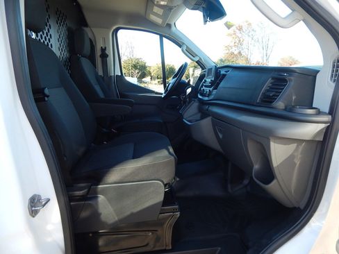 Used 2023 Ford Transit 250 w/ Exterior Upgrade Package image 18