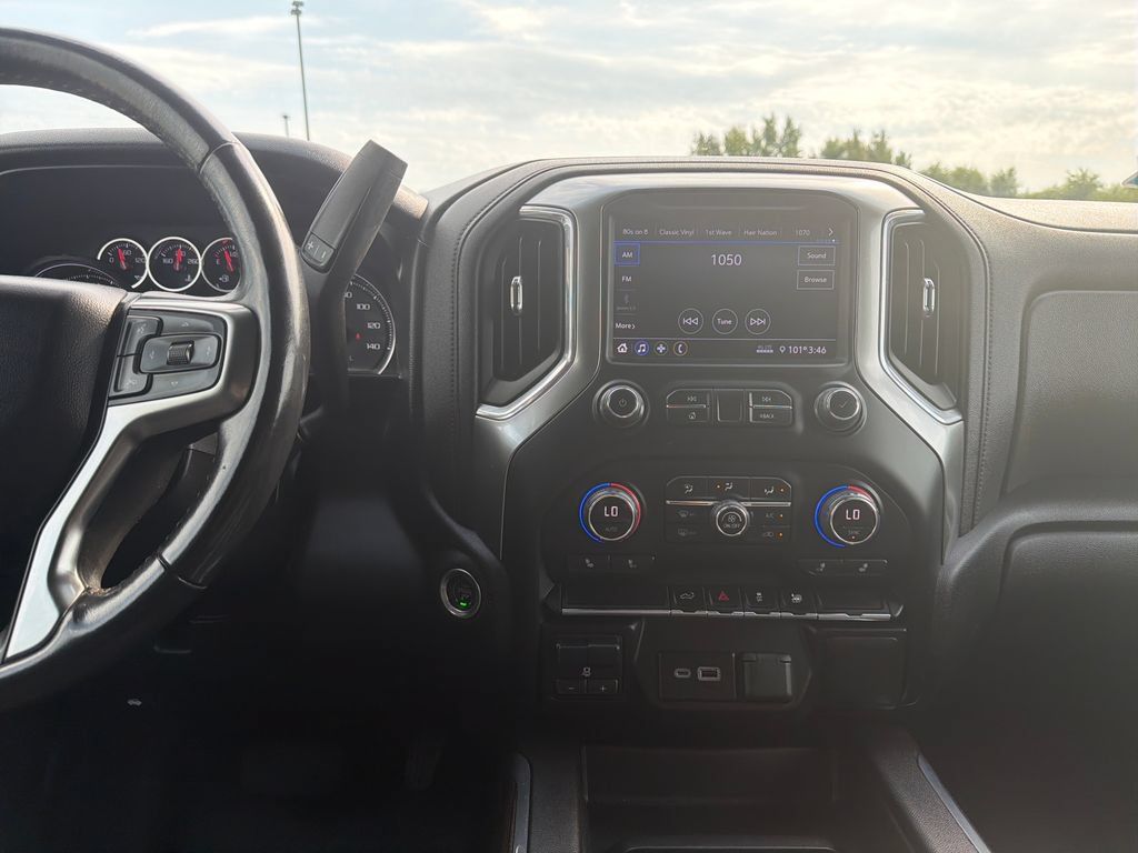 Certified 2021 Chevrolet Silverado 1500 RST w/ Rally Edition AWD/4WD image 21