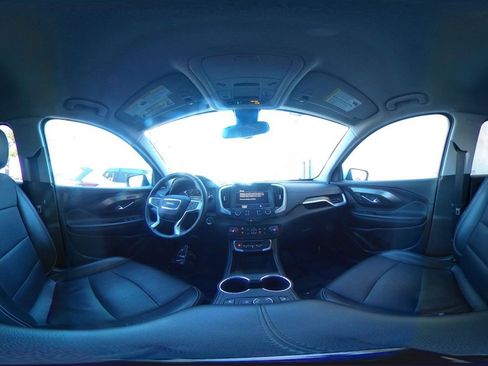 Used 2024 GMC Terrain SLT image 44