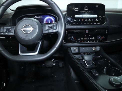 Certified 2023 Nissan Rogue Platinum w/ Platinum Premium Package image 33