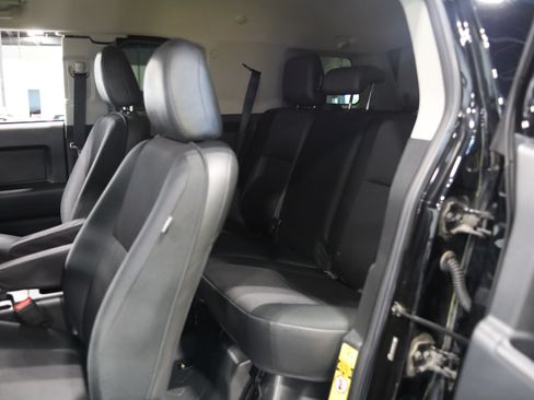 Used 2012 Toyota FJ Cruiser 4WD w/ Convenience Pkg image 35