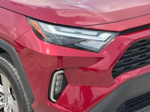 Used 2025 Toyota RAV4 XLE FWD image 10