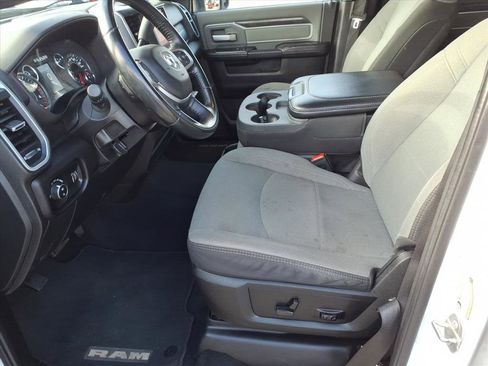 Used 2023 RAM 2500 Big Horn w/ Level 1 Equipment Group image 5