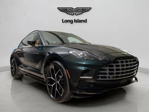 New 2026 Aston Martin DBX 707 image 3