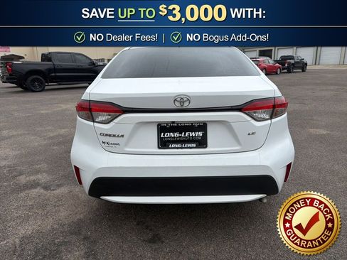 Used 2022 Toyota Corolla LE image 7