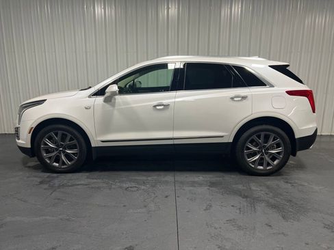Used 2019 Cadillac XT5 Luxury w/ LPO, Black Ice Package image 24