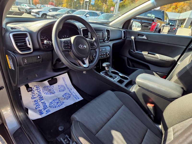 Used 2017 Kia Sportage LX AWD/4WD image 23