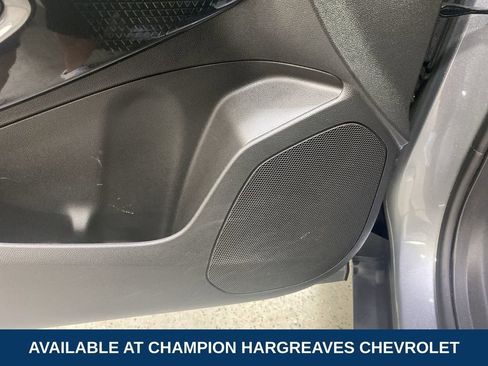 Certified 2024 Chevrolet Trax LT FWD image 32