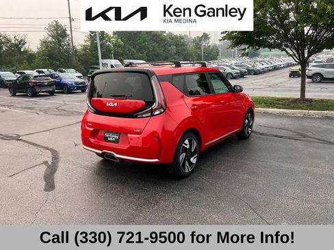 Certified 2023 Kia Soul GT-Line w/ GT-Line Technology Package FWD image 6