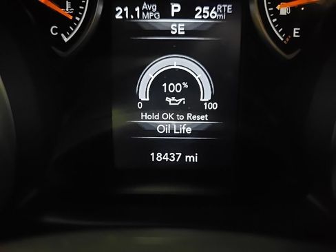 Used 2023 Jeep Wrangler Unlimited Sport AWD/4WD image 22