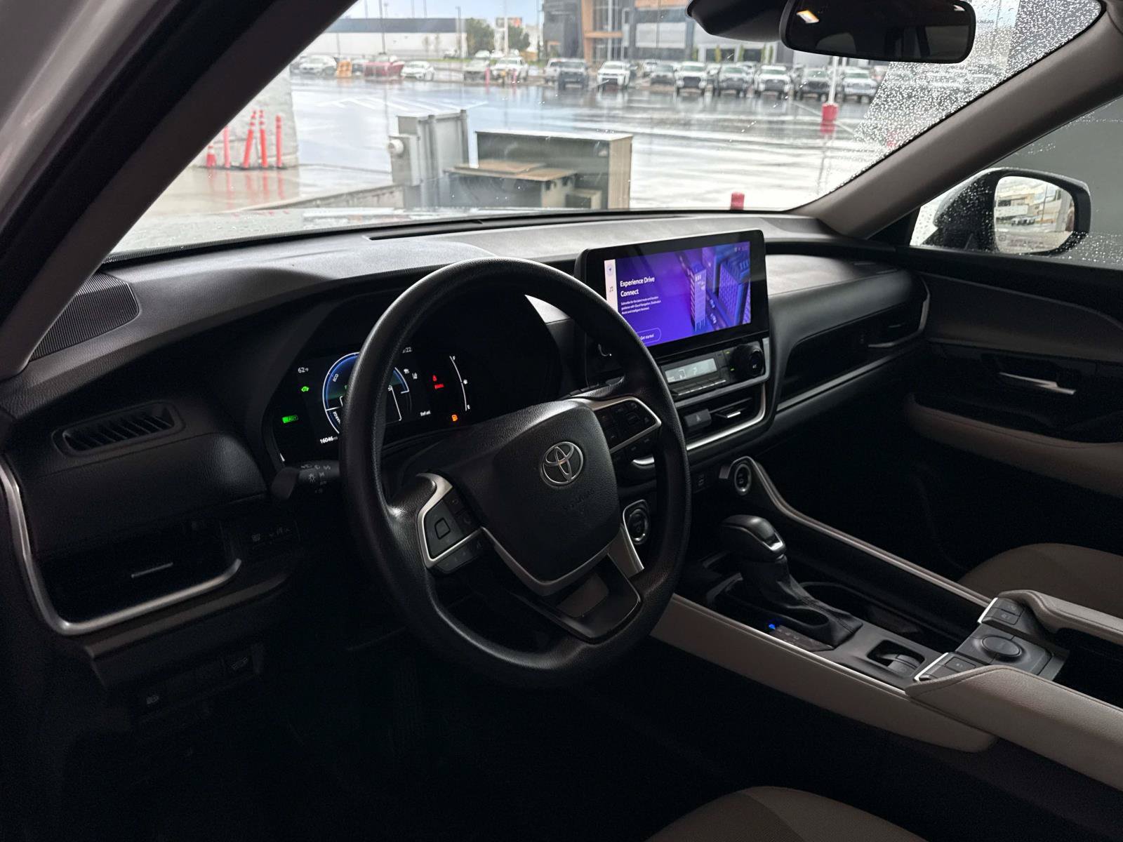 Used 2025 Toyota Grand Highlander AWD Hybrid image 11