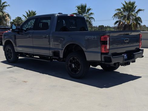New 2026 Ford F250 XLT w/ XLT Premium Package AWD/4WD image 4