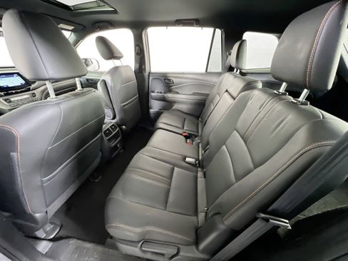 Used 2022 Honda Passport TrailSport image 25