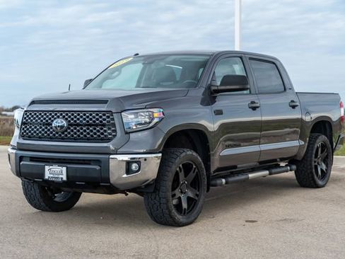 Used 2019 Toyota Tundra Limited image 3