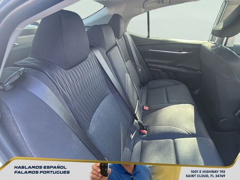 Used 2025 Toyota Camry LE image 29