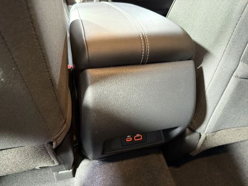 Used 2023 Nissan Altima 2.5 SV image 38