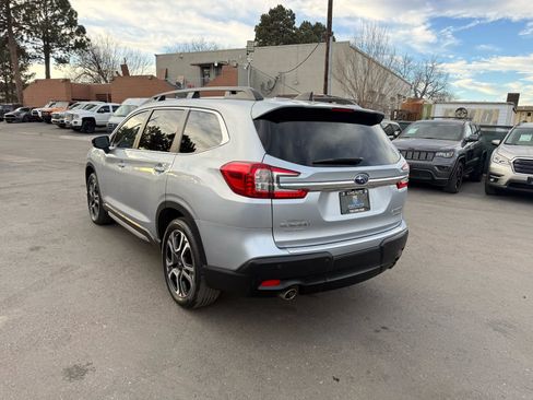 Used 2024 Subaru Ascent Limited w/ Technology Package AWD/4WD image 3