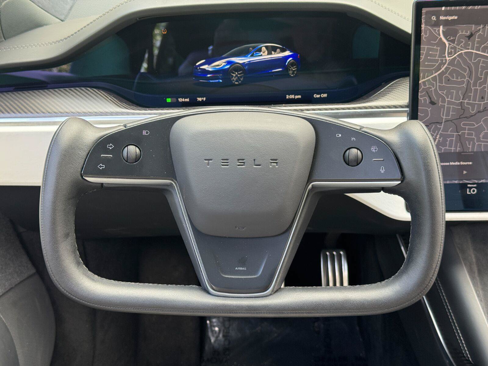 Used 2022 Tesla Model S Plaid AWD/4WD image 18