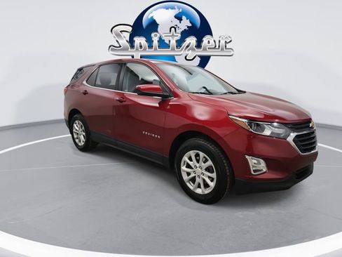 Used 2018 Chevrolet Equinox LT image 3
