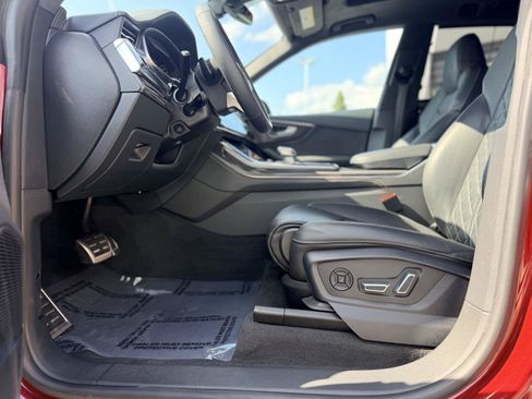 Certified 2023 Audi SQ8 Prestige w/ Prestige Package AWD/4WD image 10