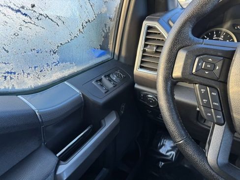 Used 2016 Ford F150 XLT w/ Equipment Group 302A Luxury image 28