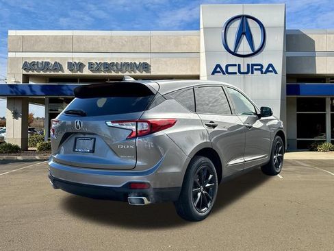New 2026 Acura RDX SH-AWD image 2