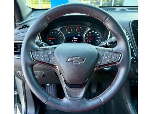 Used 2023 Chevrolet Equinox RS image 15