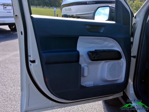 New 2025 Ford Maverick XLT w/ XLT Luxury Package image 10