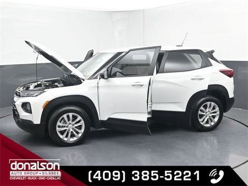 Used 2023 Chevrolet TrailBlazer LS image 22