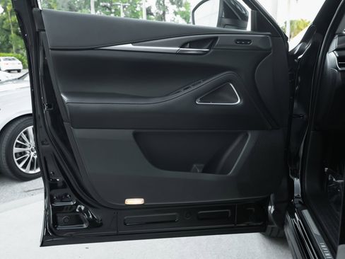 Used 2023 INFINITI QX60 Luxe w/ Vision Package image 28