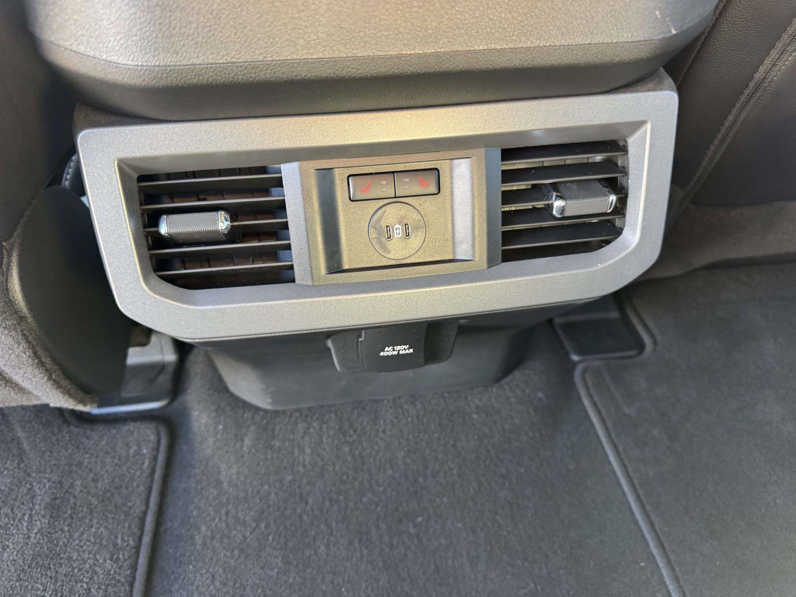 Used 2025 Ford F250 Lariat w/ Lariat Ultimate Package AWD/4WD image 26
