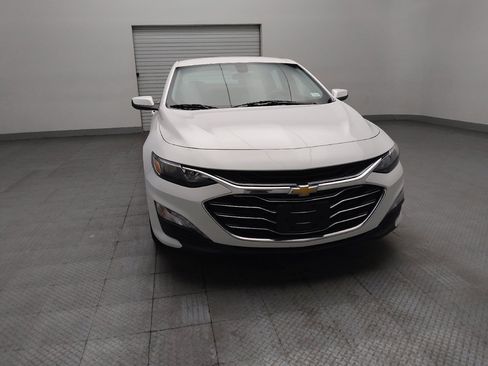 Used 2022 Chevrolet Malibu LT FWD image 14